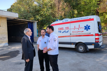 بازدید دکتر پارسا از پایگاه فوریت پزشکی شهری مبارکه  به مناسبت میلاد حضرت زینب(س) و روز پرستار